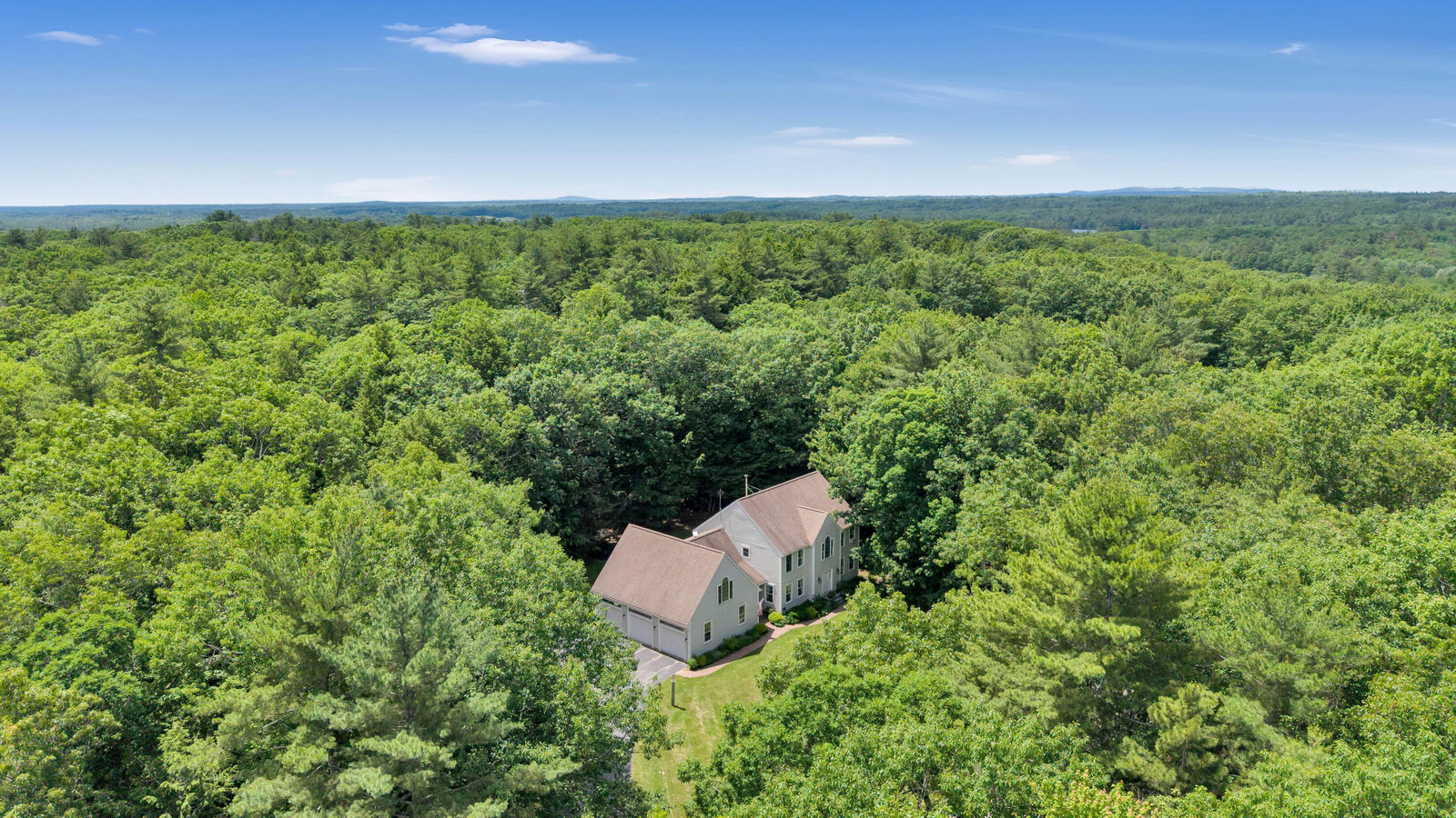 Property Photo:  12 Boardwalk Avenue  ME 04062 