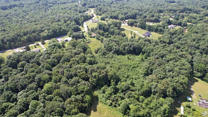 Property Photo: 4370 Old Metal Rd TN 37142