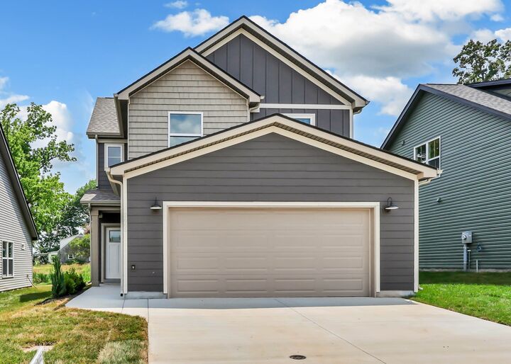 Property Photo:  2665 Brewster Dr  TN 37042 
