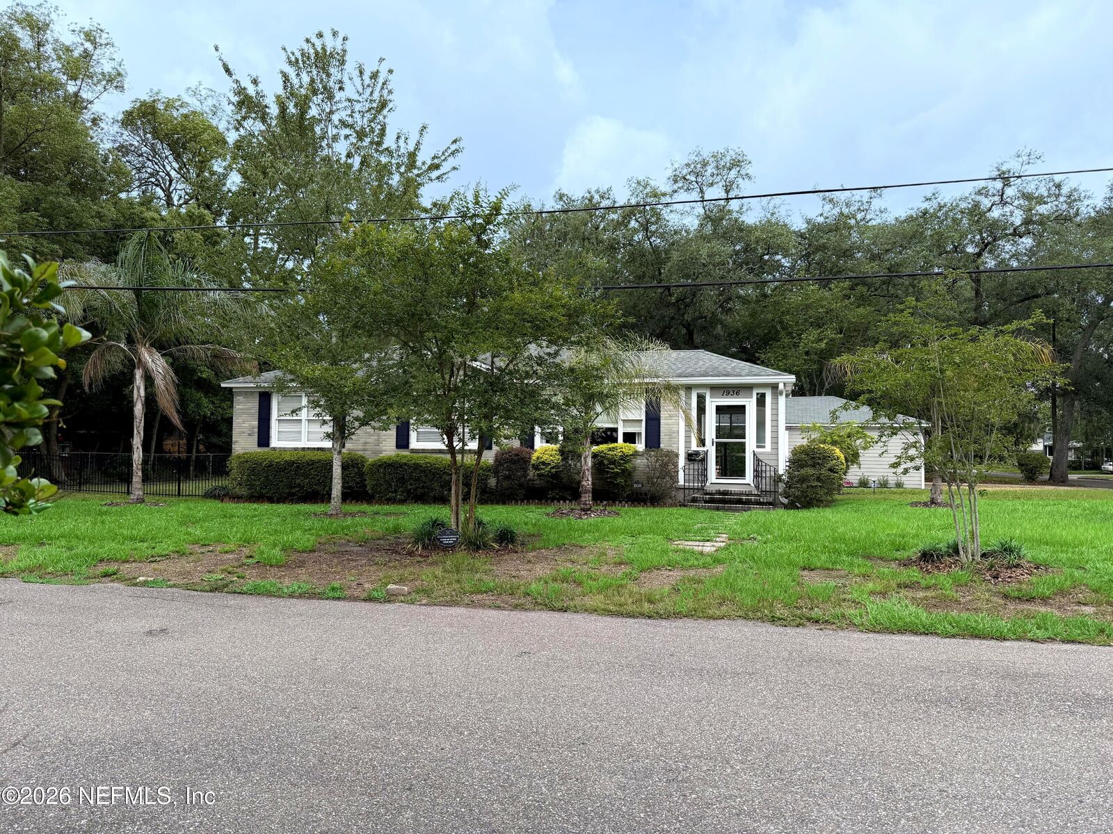 Property Photo:  1936 Woodmere Drive  FL 32210 