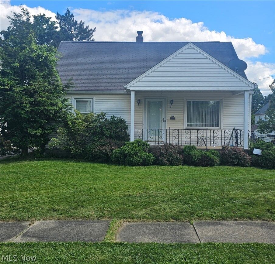 Property Photo: 1441 Humbolt Avenue OH 44502