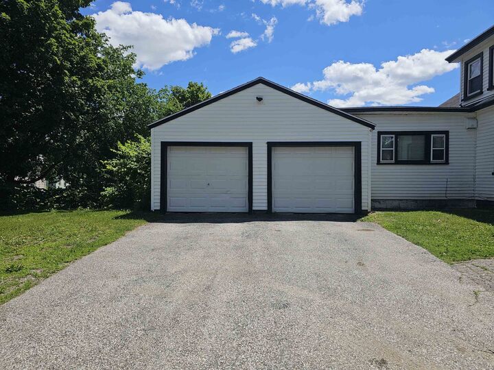 Property Photo: 33 Proctor Court NH 03431