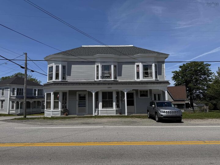 3205 1 Highway — photo 1