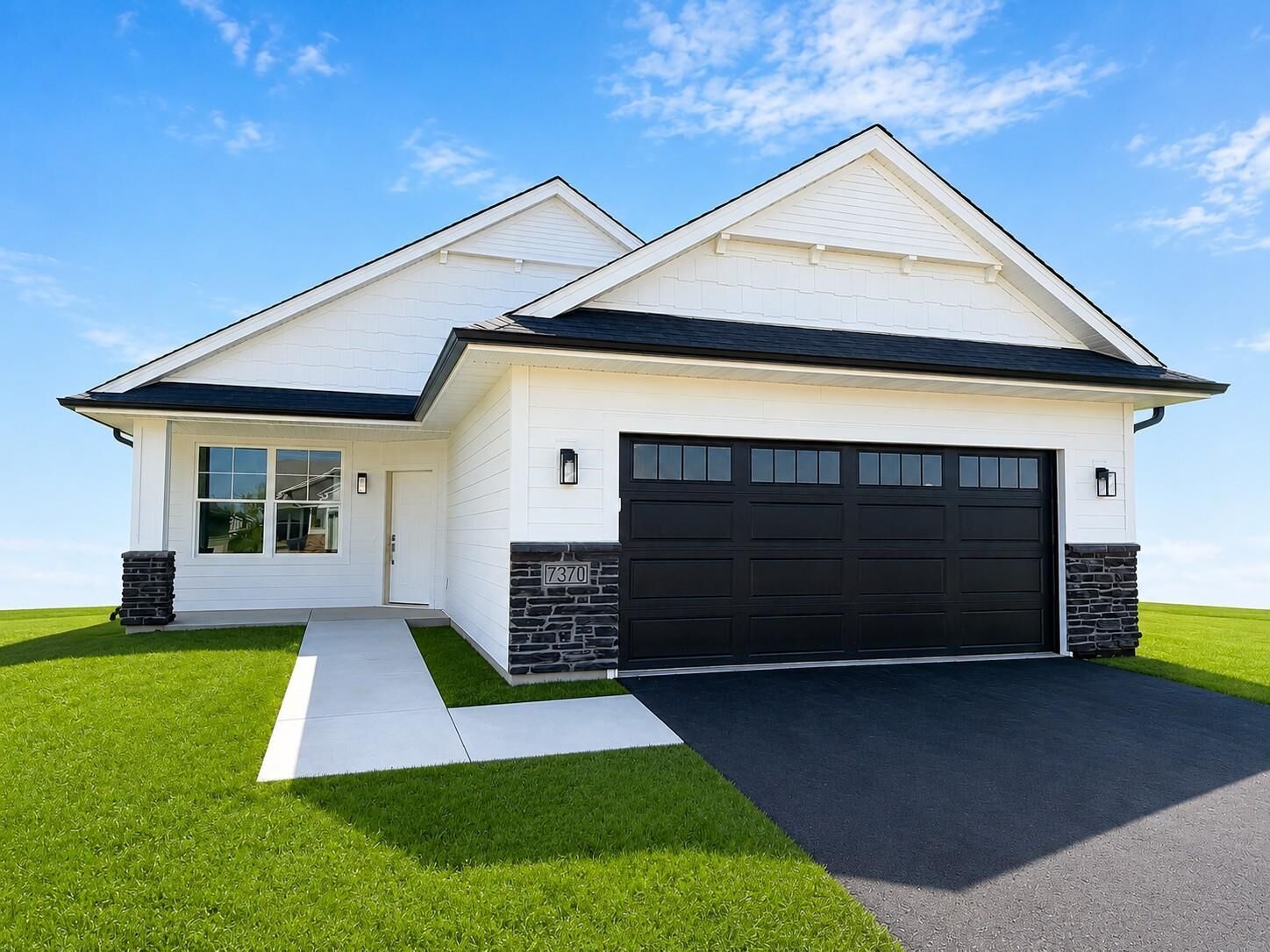 Property Photo:  7370 Kahl Circle NE  MN 55301 