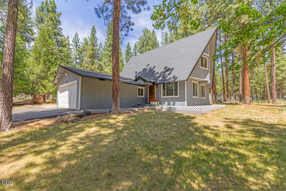 Property Photo:  17007 Camp Day Lane  OR 97601 