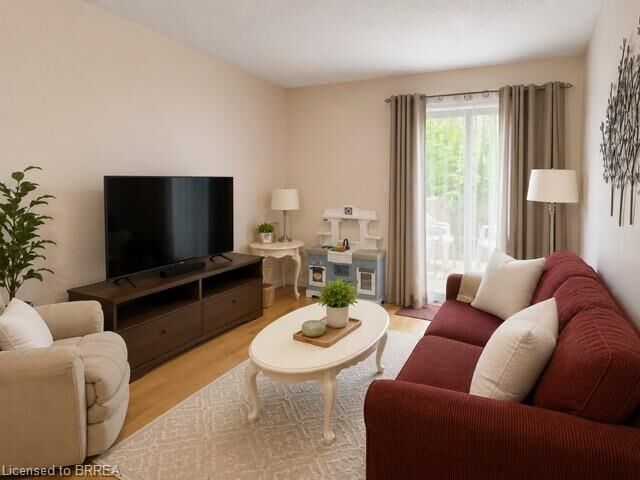 Property Photo:  580 Grey Street  ON N3S 4Y1 
