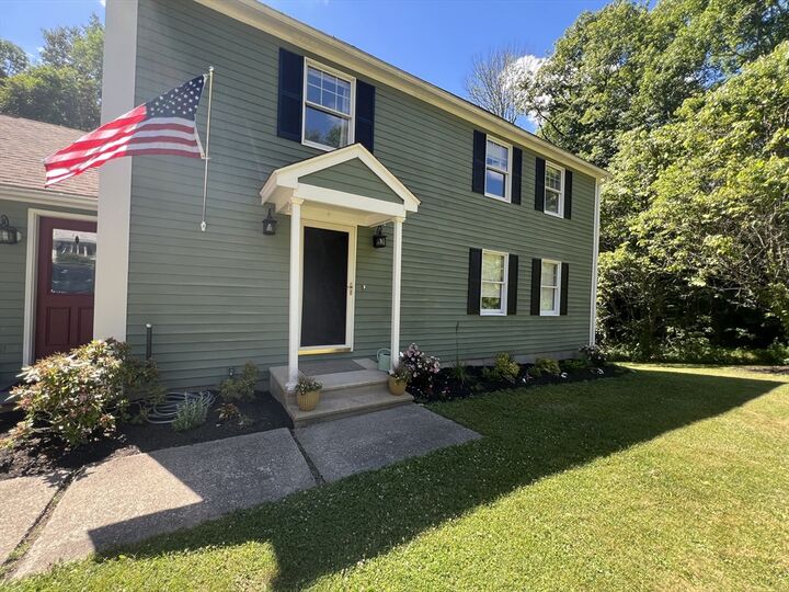Property Photo: 10 Garrison Heights Drive MA 01540