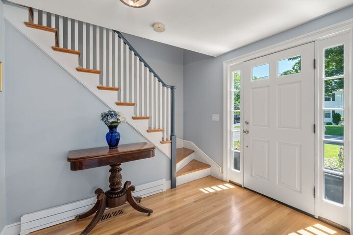 Property Photo:  10 Auburn Rd  MA 02481 