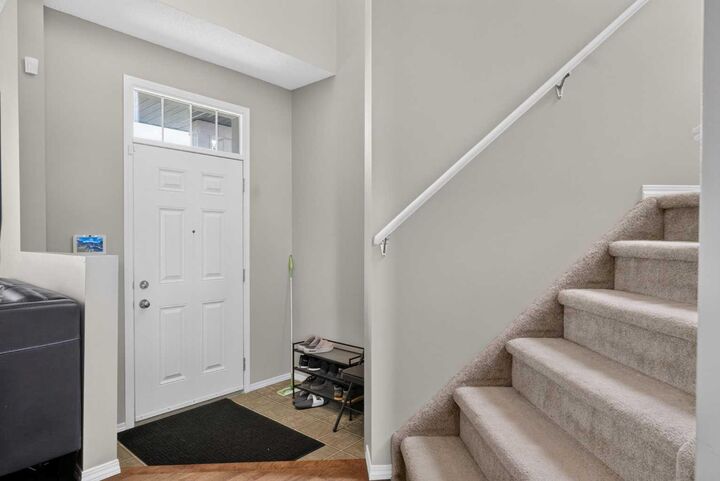 Property Photo:  116 Panora Close NW  AB T3K 0G4 