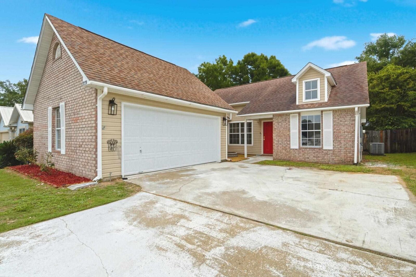 Property Photo:  8220 Lode Star Ave  FL 32514 