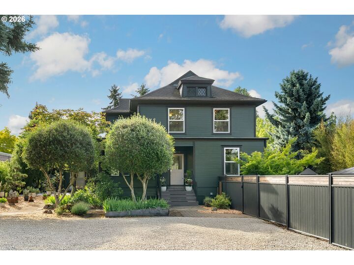 Property Photo: 7034 N John Ave OR 97203