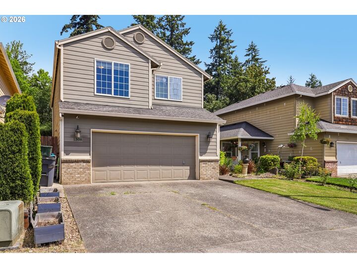 Property Photo:  1308 NE 168th St  WA 98642 
