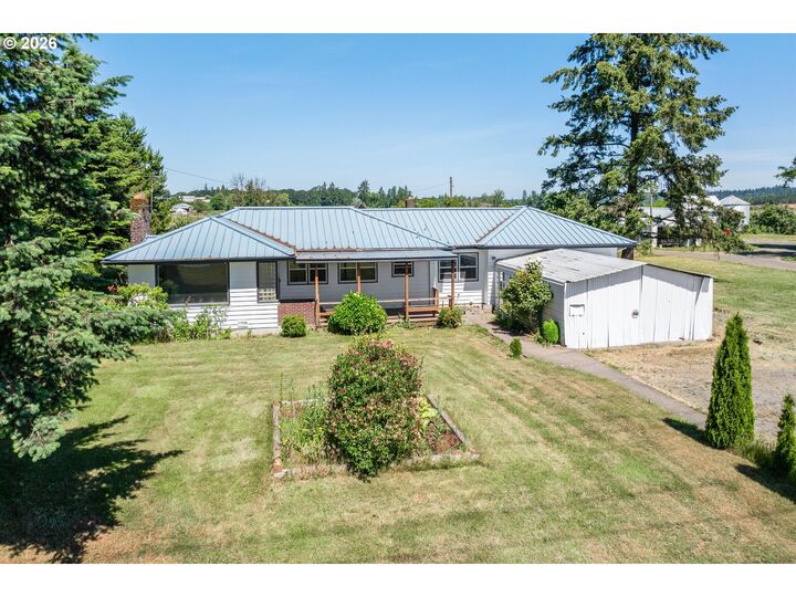 Property Photo:  15239 S Highway 211  OR 97038 