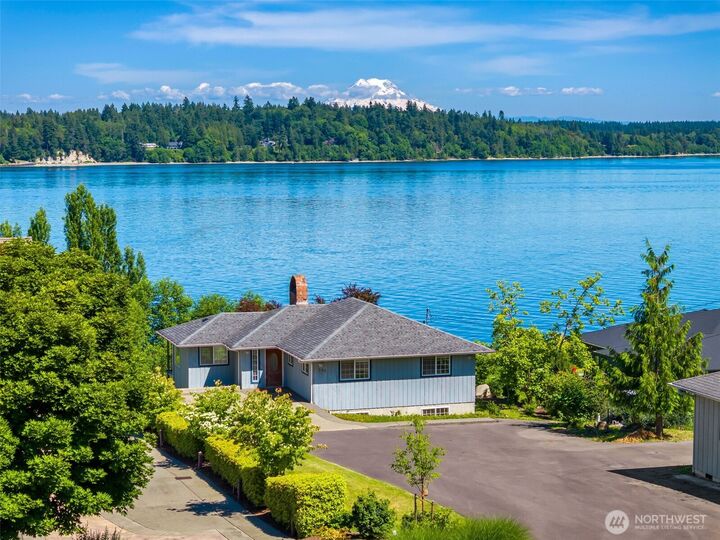Property Photo:  7022  Budd Street NW  WA 98502 