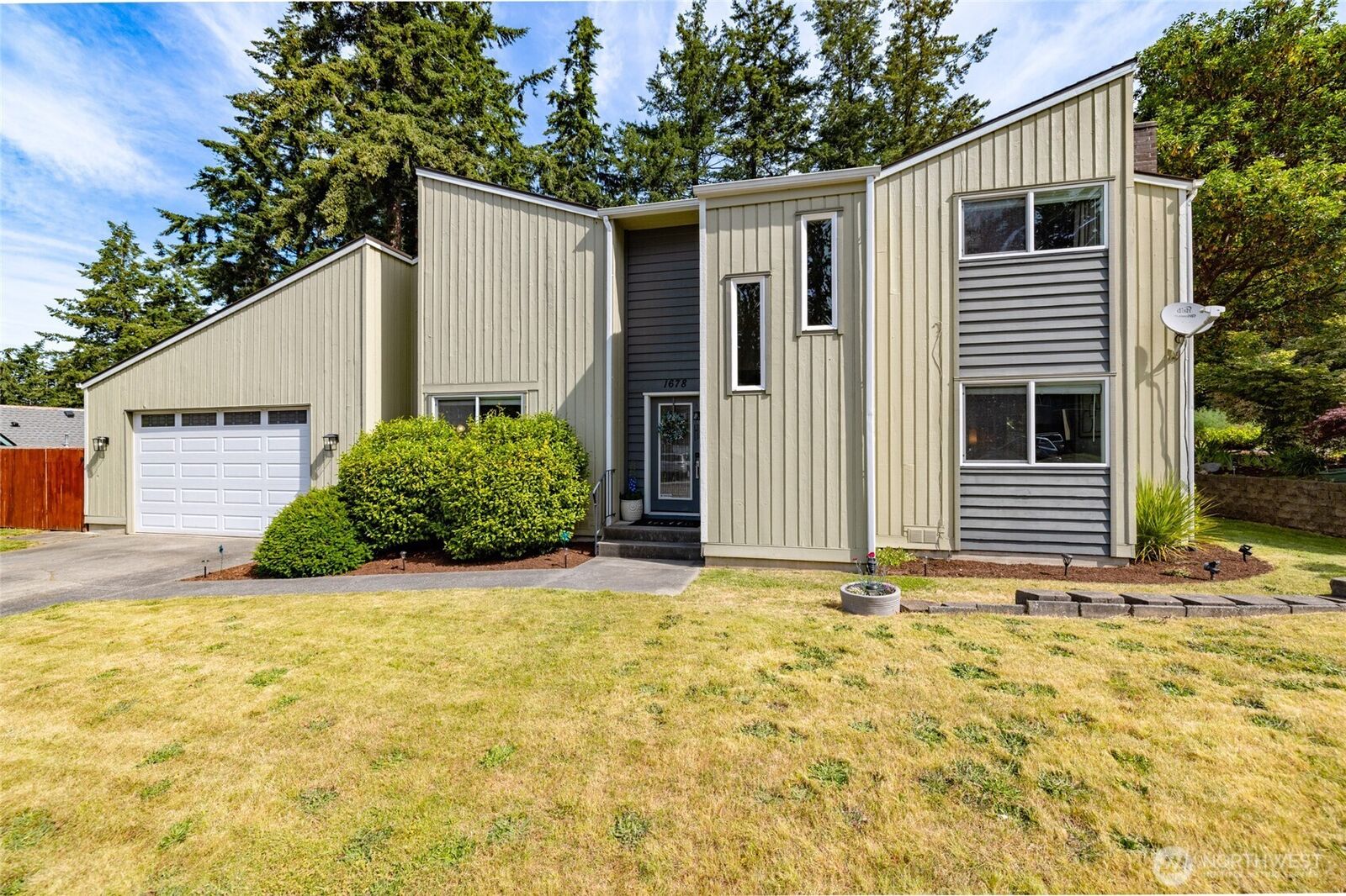 Property Photo: 1678 NE Sumner Drive WA 98277