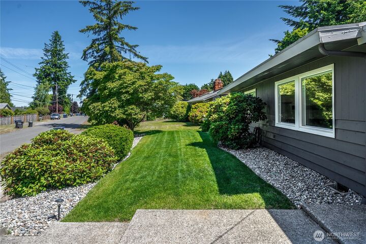Property Photo:  18326  Occidental Avenue S  WA 98148 