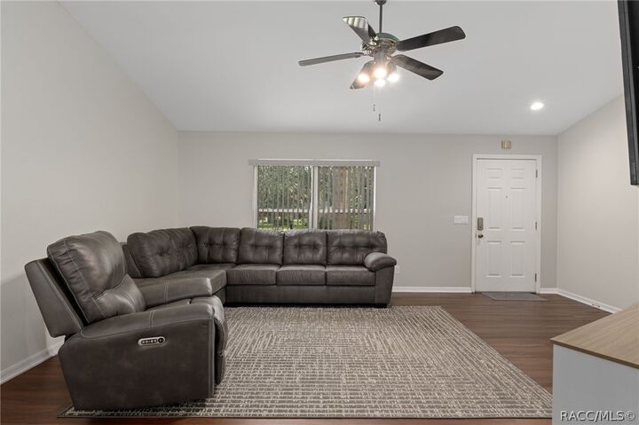 Property Photo: 1014 Stetson Terrace FL 34450