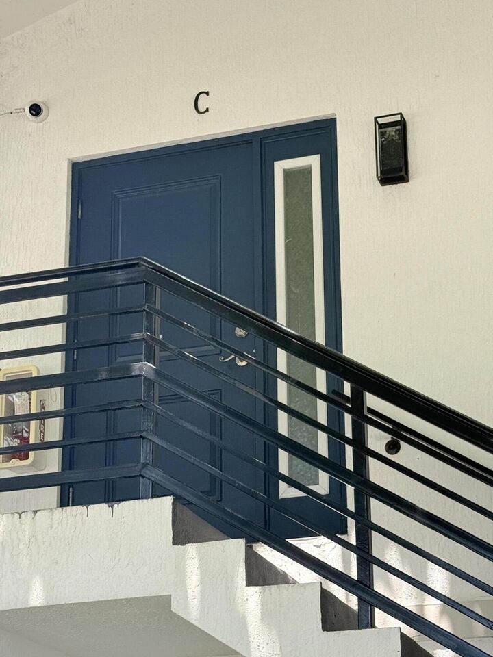 Property Photo:  509 N H Street C  FL 33460 