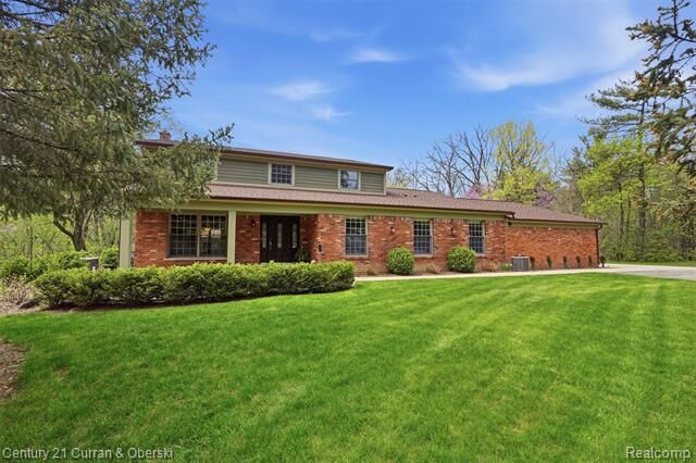 Property Photo:  19559 Meadowbrook Road  MI 48167 