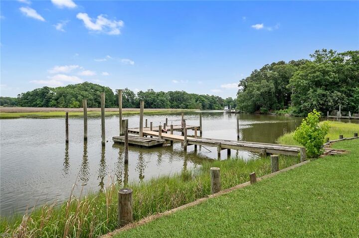 Property Photo:  5286 Bennetts Pasture Rd  VA 23435 