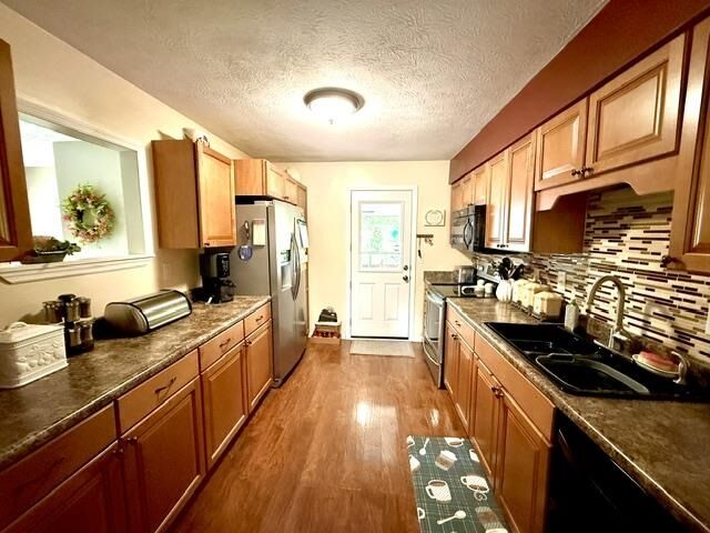 Property Photo:  1503 Delbrook Drive  IN 47374 