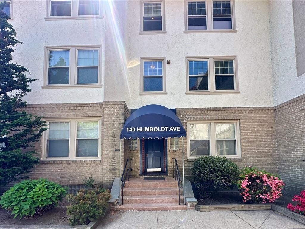 Property Photo:  140 Humboldt Avenue 1  RI 02906 