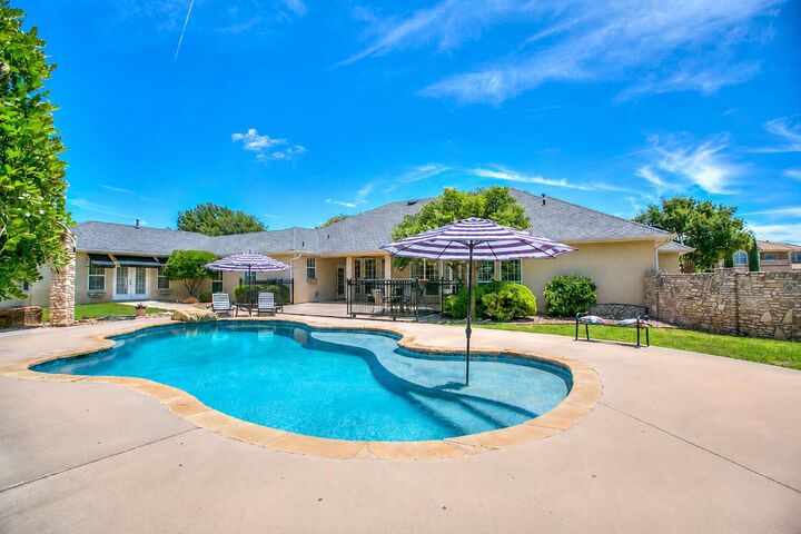 Property Photo:  1506 Barbara Avenue  TX 76904 