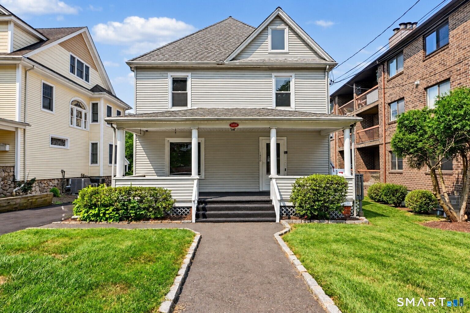 Property Photo: 1480 Bedford Street CT 06905