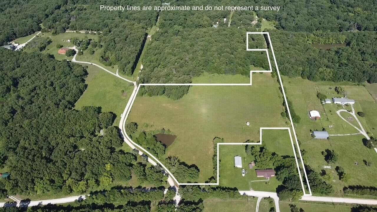 Property Photo:  1130 SE 480P Road  MO 64735 