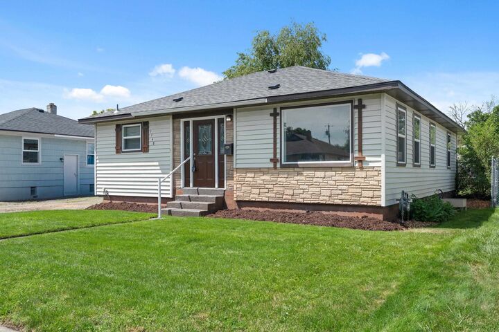 Property Photo: 1743 N Altamont St WA 99207