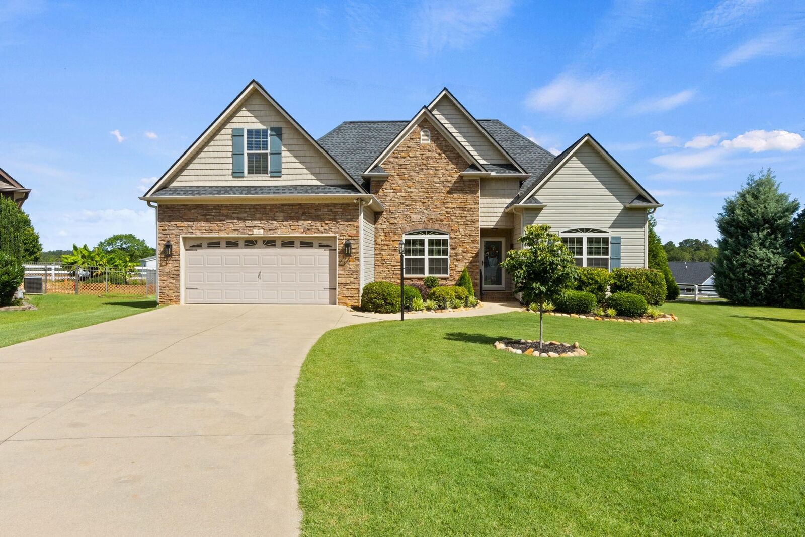 Property Photo:  330 War Emblem Drive  SC 29316 