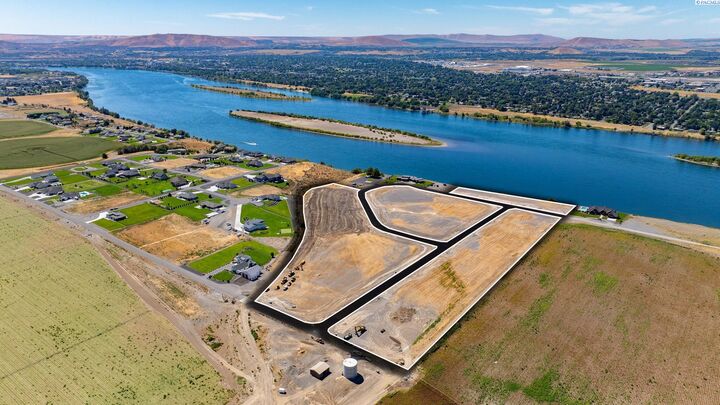 Property Photo: Lot 2 153 John Mullen Trail WA 99301