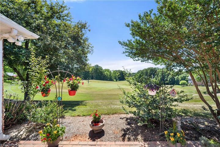 Property Photo: 108 N Niblick Court NC 27006