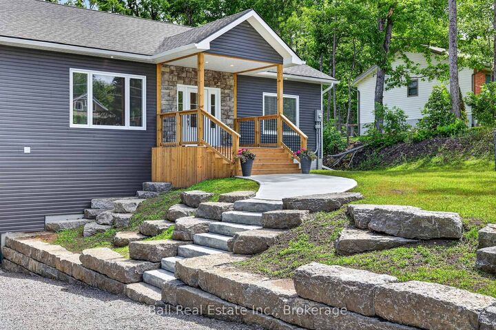 Property Photo: 53 Sumcot Drive ON K0L 1J0