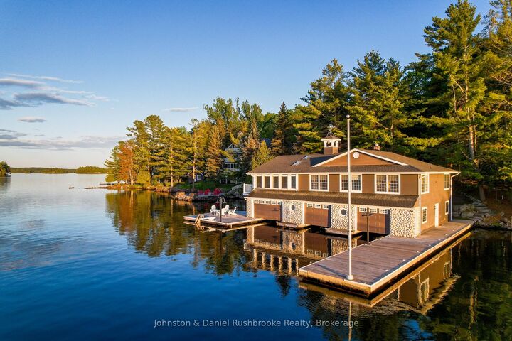 1167 Armstrong Point Road 9 — photo 1