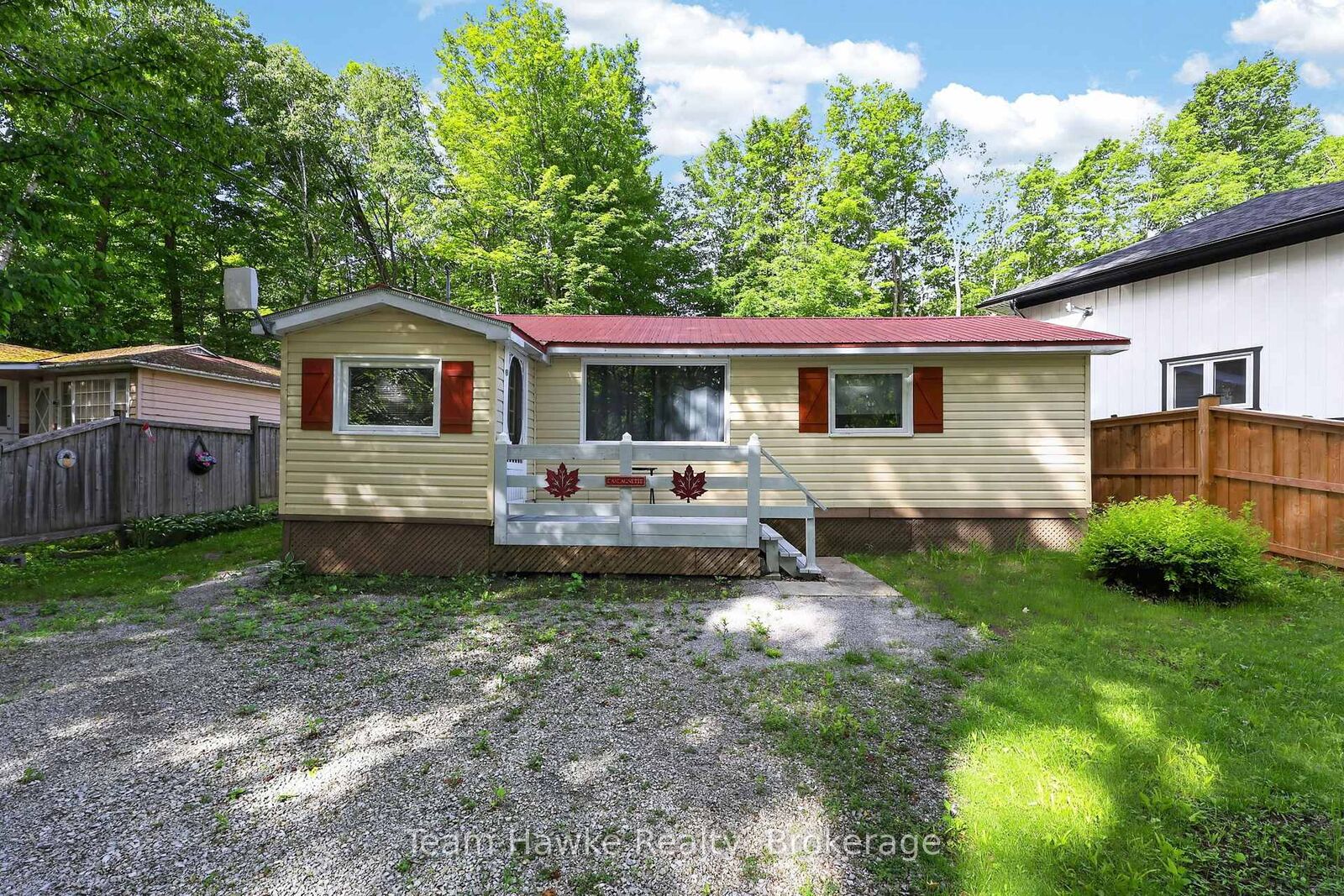 Property Photo: 48 McArthur Drive ON L9M 1W9