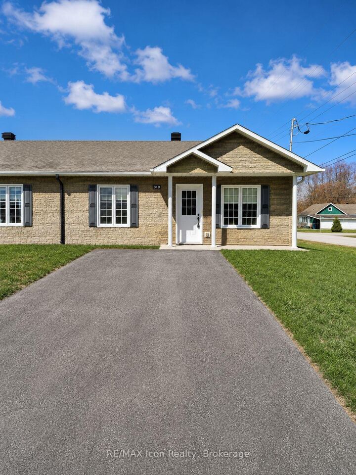 Property Photo: 319 Nipissing Street ON P2B 3A7