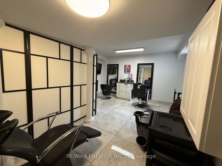 Property Photo: 55 Deerpark Crescent ON L6X 2T6