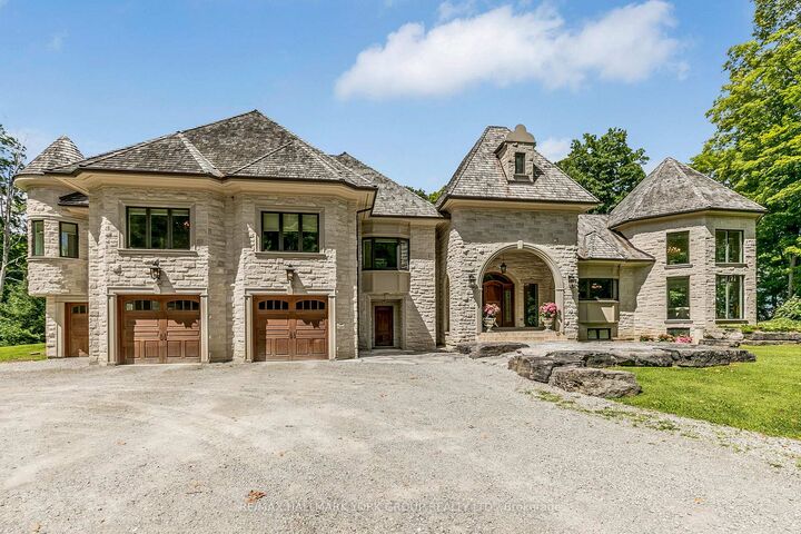 Property Photo: 1865 Davis Drive W ON L3Y 4V9