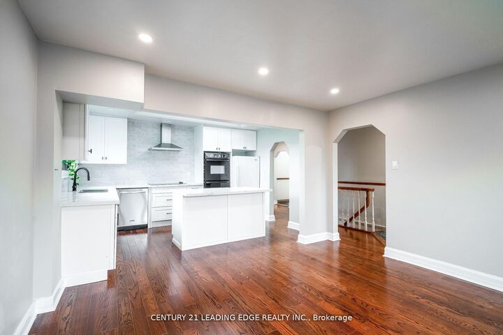 393 Canal Road — photo 1