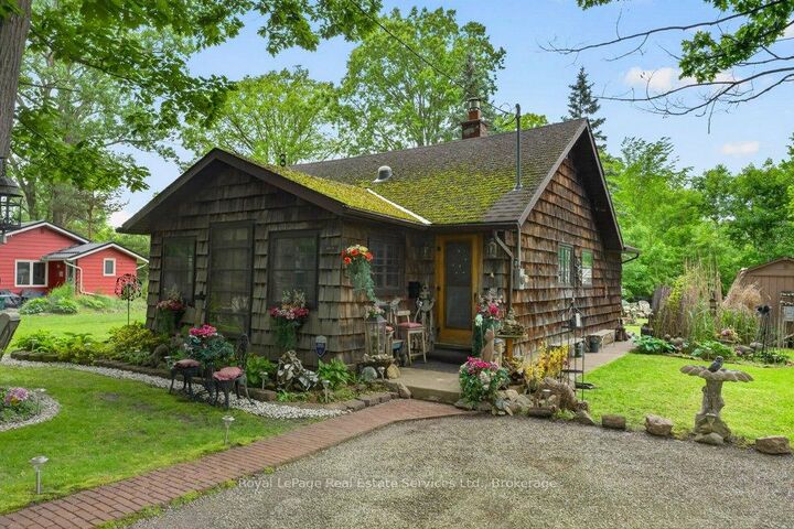 3314 Firelane 10 Road E — photo 1