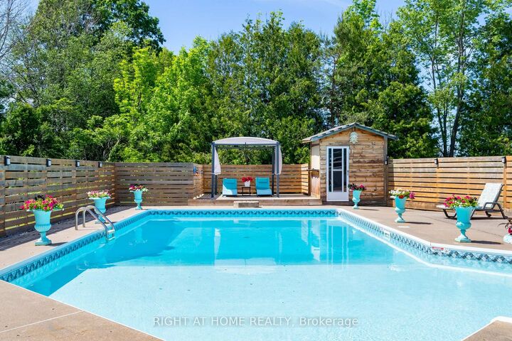 Property Photo: 560 Concession Road 15 N/A W ON L9M 0K4