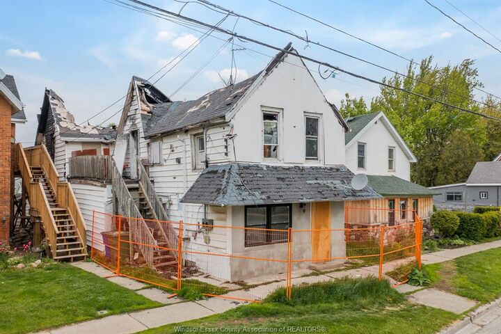 83 Talbot Street — photo 1
