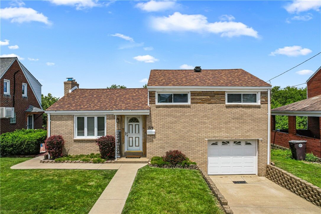 Property Photo:  719 Baldwin Drive  PA 15227 