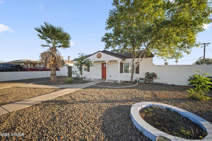 Property Photo:  2547 W Adams Street  AZ 85009 
