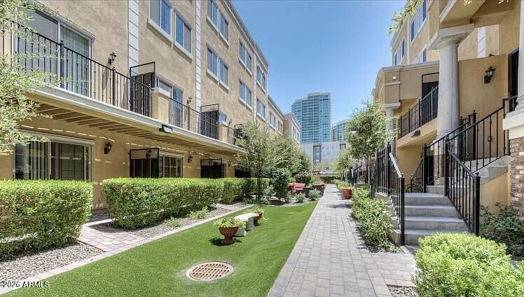 Property Photo: 421 W 6th Street 1008 AZ 85281