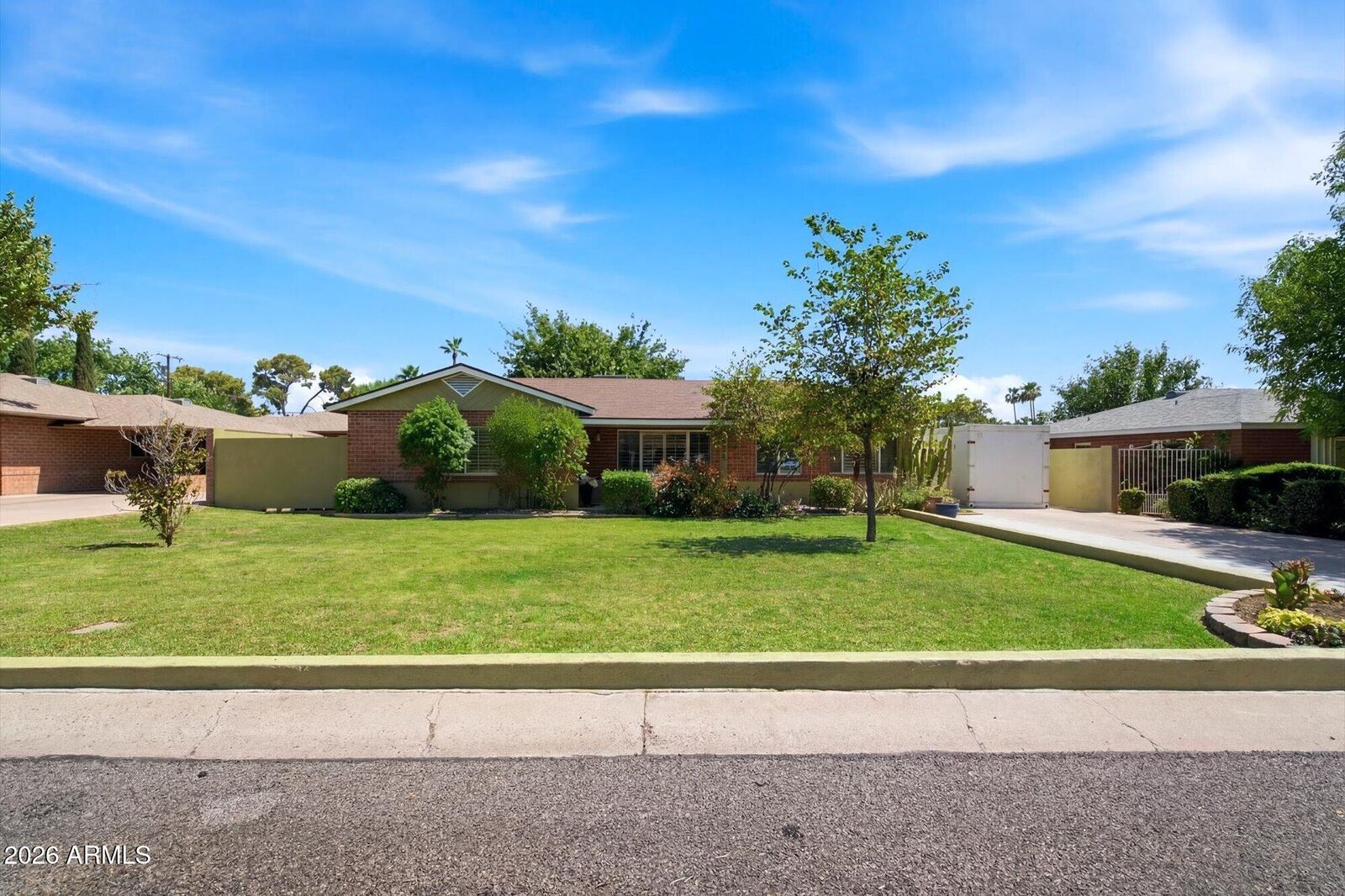 Property Photo:  4045 E Cambridge Avenue  AZ 85008 