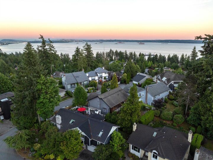 Property Photo: 4786 Meadfeild Court BC V7W 2Y3