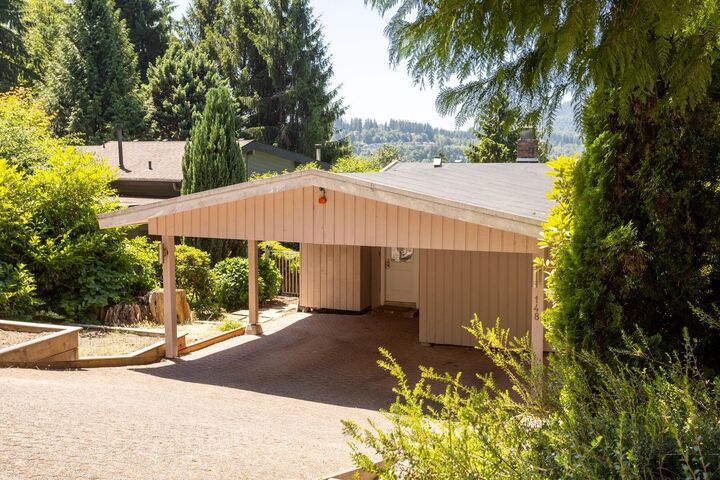 Property Photo: 148 Roe Drive BC V3H 3M8