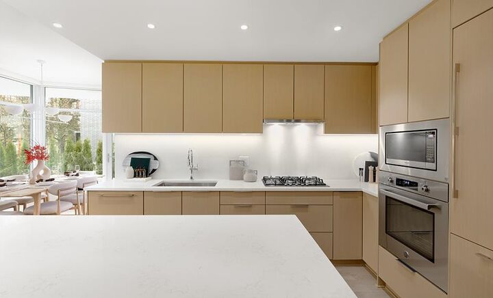 Property Photo: 6138 Birney Avenue 102 BC V6S 0N1